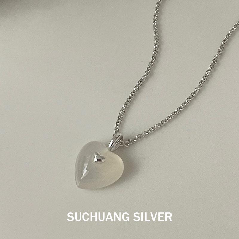 Su Chuang S925 Sterling Silver White Agate Heart Necklace for Women - Sweet, Versatile, and Elegant Clavicle Chain