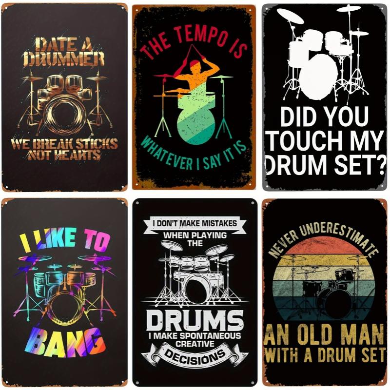 Vintage Schlagzeuger Anhänger Metall Blechposter Schlagzeug Metall Blechschild Poster Platte für Schlagzeuger Café Garage Fitnessstudio oder Boxclub Dekor
