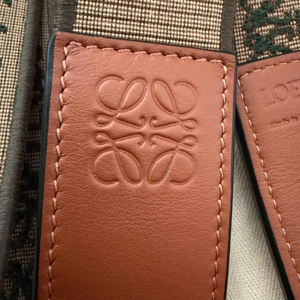 Used Excellent Condition LOEWE Shoulder Strap, Jacquard Anagram, Leather, Logo