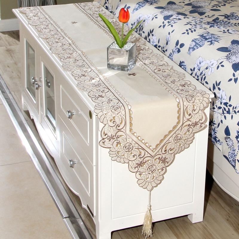 Table Runner Embroidery Lace Fabric Flower Translucent Tablecloth Decor Top Sale