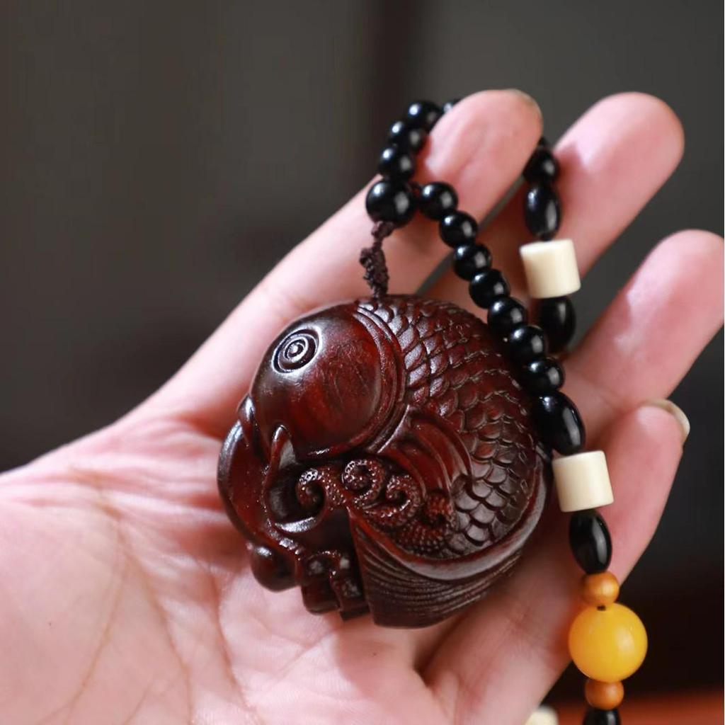 Small-Leaf Red Sandalwood Pendant: Wealth-Attracting Pixiu, Gourd, Dragon, Tortoise Design