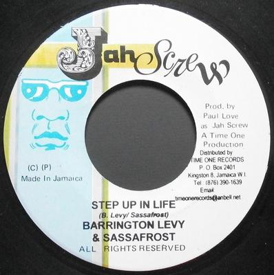 Disc de 7 inch BARRINGTON LEVY & LORD SASSAFRASS - Step Up In Life none Jah Screw Jamaica Reggae, Ska & Dub Folosit