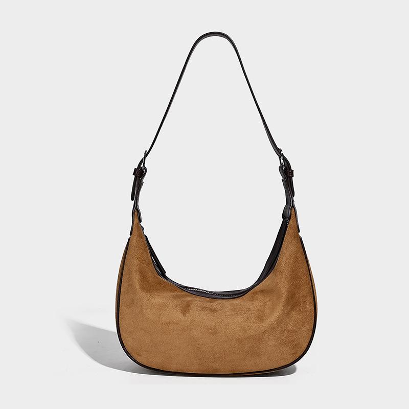 2025 New European and American Retro Tote Bag Niche Design Matte Feel Single Shoulder Crossbody Bag Underarm Crescent Bag