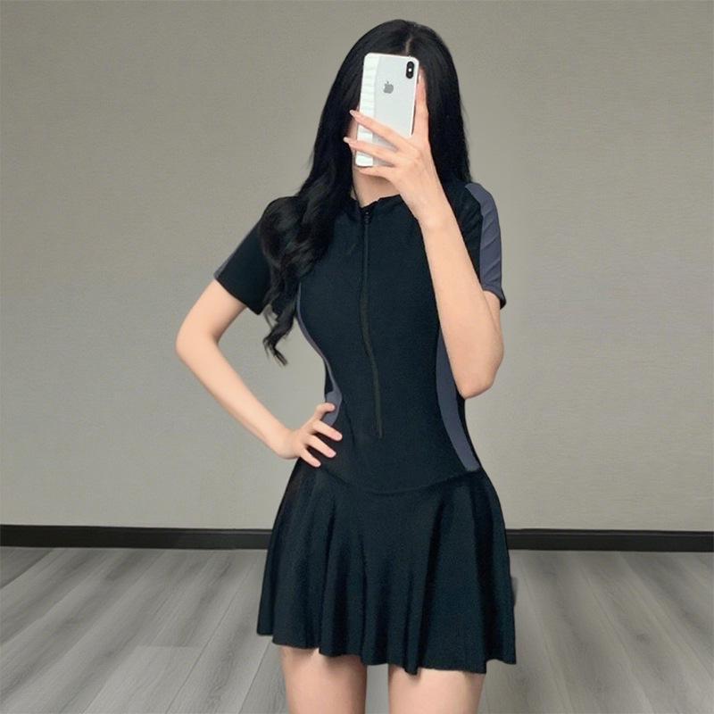 Women's Sport One-Piece High-End Conservative Slimming Swimsuit Dress for Vacation