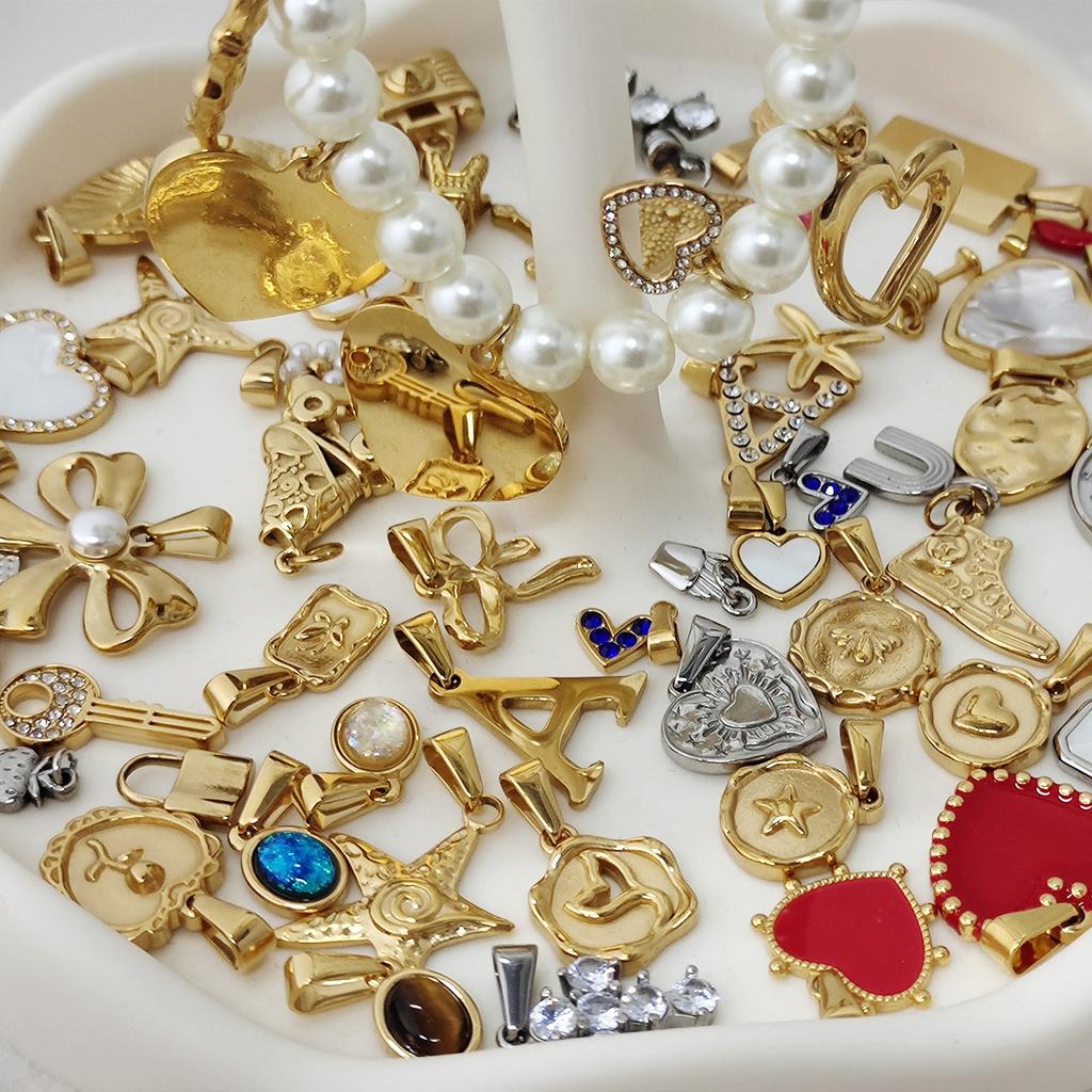 Olivia Custom DIY Thousands of Design Fashion Jewelry Enamel Pendant Gold Plated Stainless Steel Charms for Jewelry DIY Making