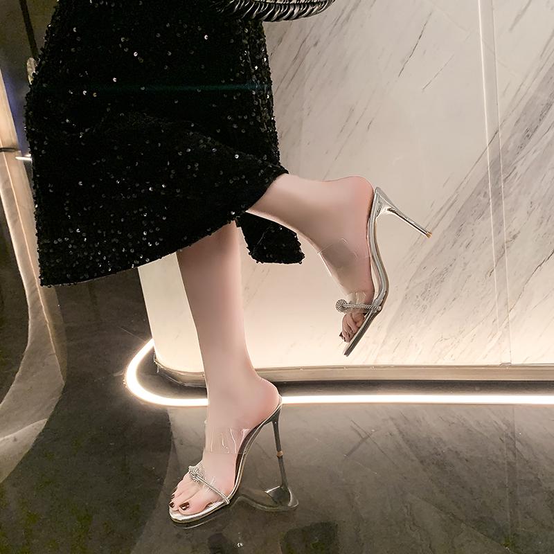 

Мода 2024 Женские босоножки Сексуальные гладиаторские босоножки с кристаллами Ремешок на щиколотке Высокие каблуки Открытые праздничные туфли Туфли на шпильке с закрытым носком Женские туфли-лодочки 42