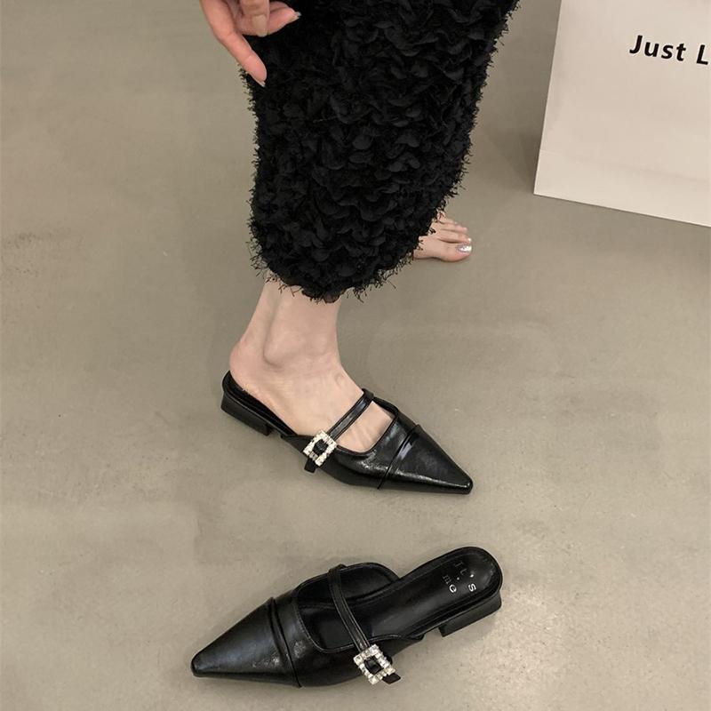 2025 Sommer Spiss Tå Kvinner Muels Tøfler Sko Mote Krystall Design Stil Lav Hæl Slides Sko