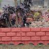 Plastic Garden Retaining Fence Brick Look Edging Border Outdoor Landscape Edging Fence Decorative Picket Panel for Flower Beds Paths Lawns Yard