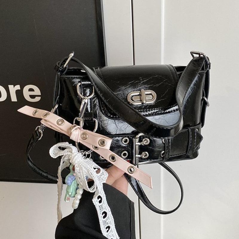 Sweet Cool Babes Fashion Shoulder Underarm Bag Heavy Industry Rivets Multi-Pocket Large Capacity Handbag