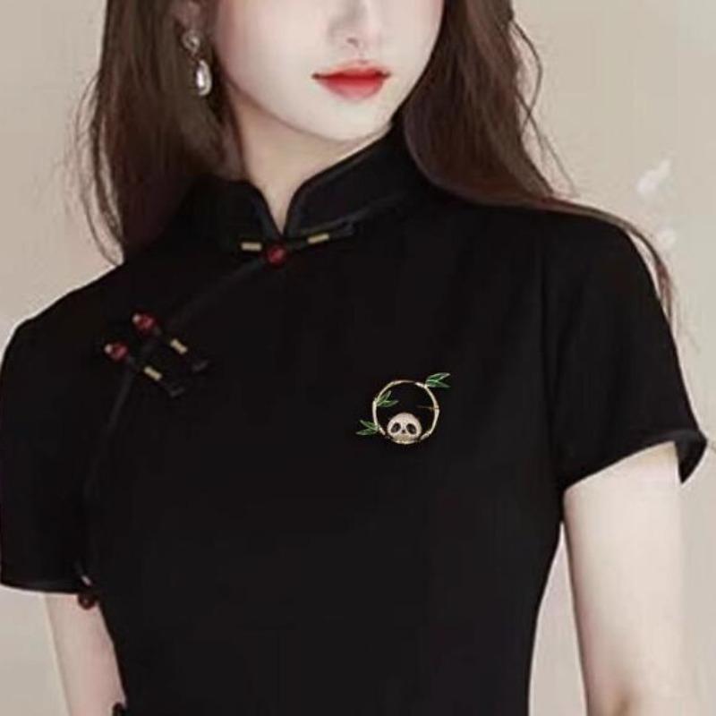 Cute Panda Brooch for Women Girls Delicate Bamboo Panda Corsage Pin Personalized Chinese Style Jacket Pin Accessories Party Gift