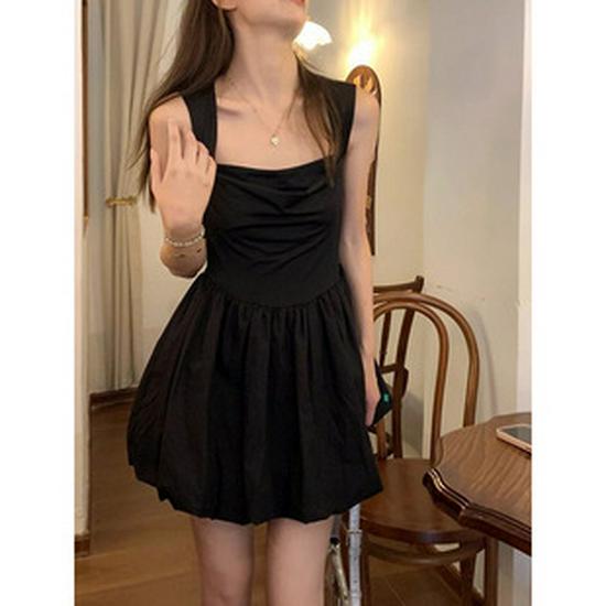 Hepburn Style Slim Fit Over-The-Knee Knitted Dress with Coat for Women – Autumn/Winter Collection