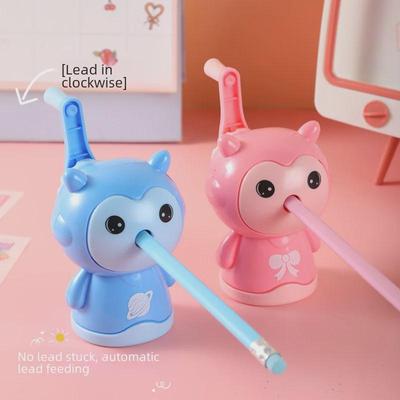 Kreatywny Kosmiczny Lalka Ręcznie Nakręcana Automatyczna Temperówka do Ołówków dla Uczniów i Dzieci