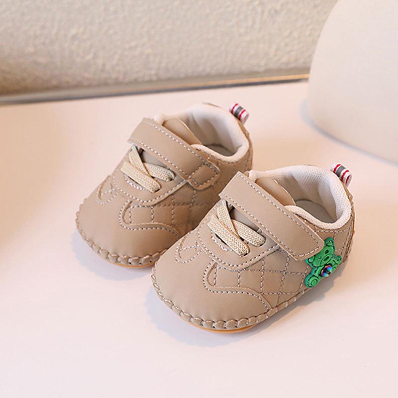 

Spring and Autumn New 0-1 Year Old Half Baby Soft-soled Toddler Shoes 6 Male and Female Newborn Cartoon Toddler Shoes 15 3 темно-коричневого кольору