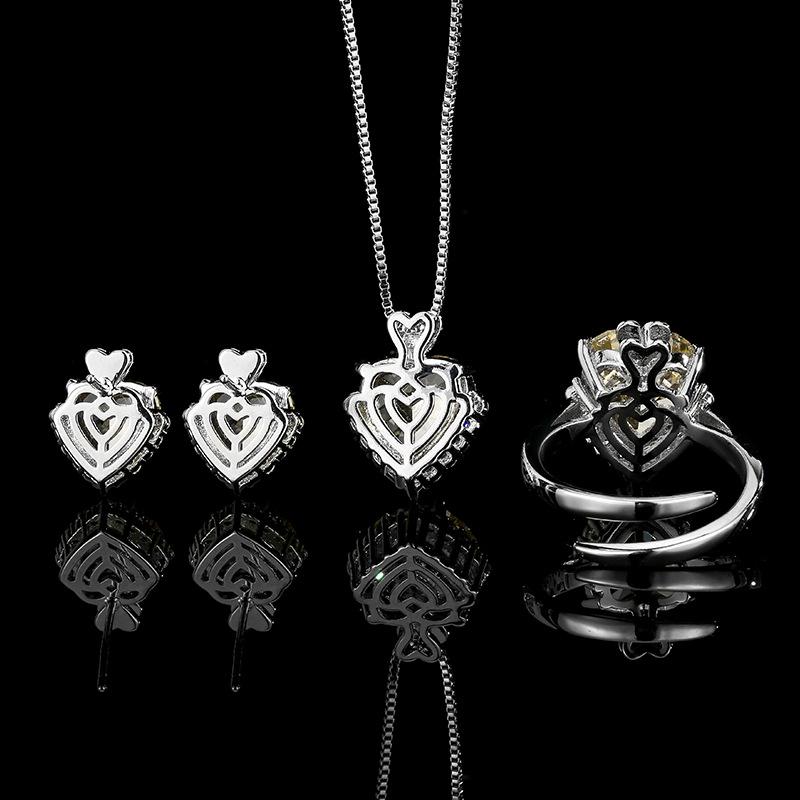 Šperky Nová súprava Vysoko uhlíková Papalacha Náušnice v tvare srdca Prsteň Náhrdelník Módna ľahká luxusná pre ženy