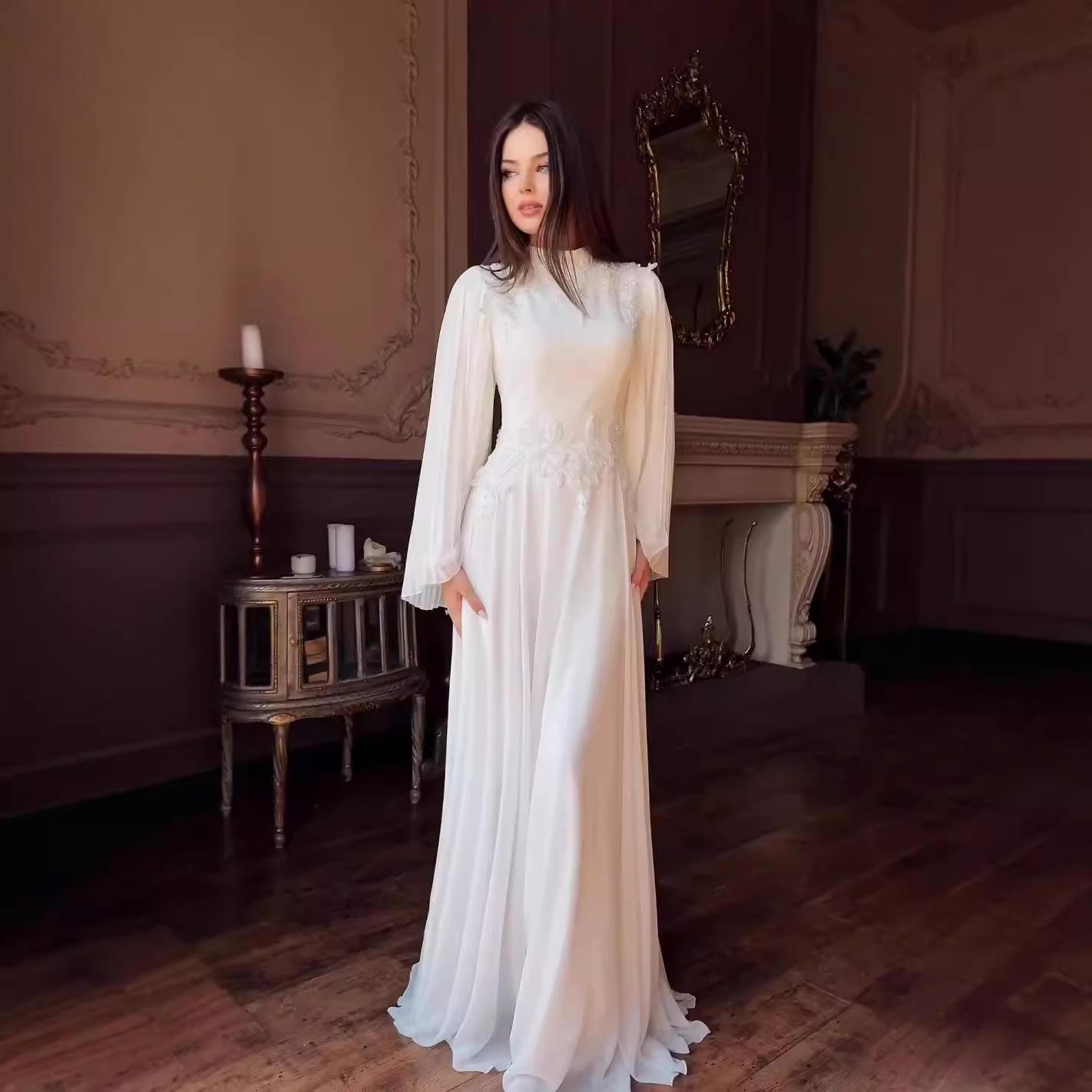 

2024 Элегантное женское платье макси с длинным рукавом однотонной расцветки, с обильной вышивкой и полувысоким воротником M белый