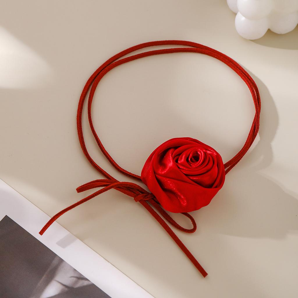 Long Rope Chains with Rose Flower Choker Necklace for Women Trendy Elegant Collar On Neck Accessories 2026 Fashion Jewelry Gifts