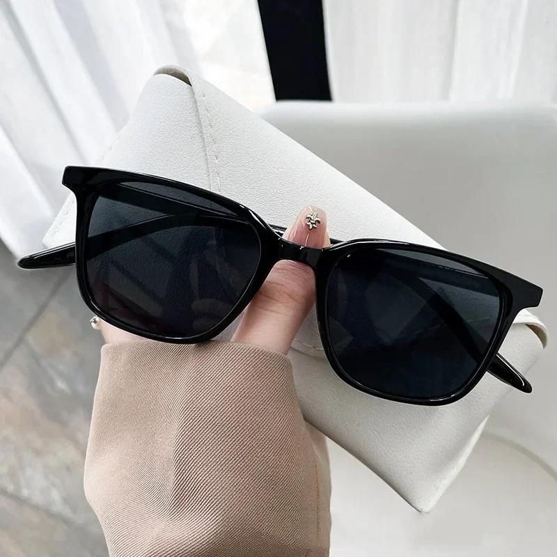 Retro Small Frame Myopia Sunglasses Square Style UV Protection Ultra Light Eyewear for Men Women Drivers
