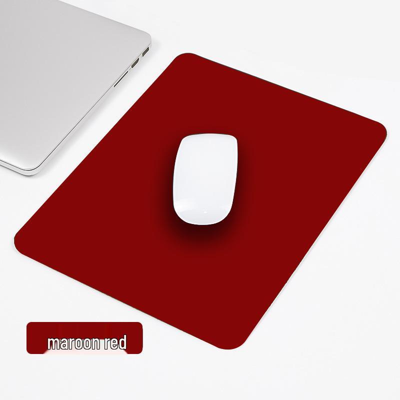 Minimalistická protiskluzová jednobarevná kožená podložka pod myš pro notebook, počítač, kancelářský stůl nebo hraní her