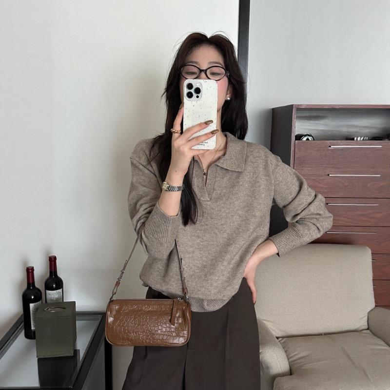Black polo neck long-sleeved knitted sweater for women's autumn and winter lazy style loose casual v-neck sweater top