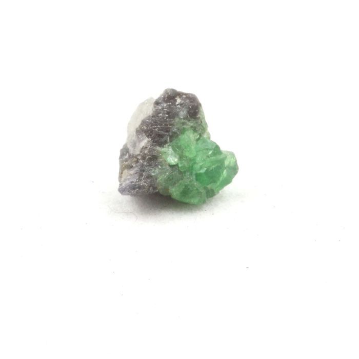 Pierres et Minéraux. Grenat Tsavorite. 1.710 ct. Manyara Region, Tanzanie.