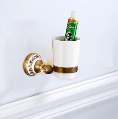 Seturi de Accesorii de Baie din Alamă Masivă Periată Antică Seturi de Feronerie de Baie Europene Produse Ceramice Retro pentru Baie