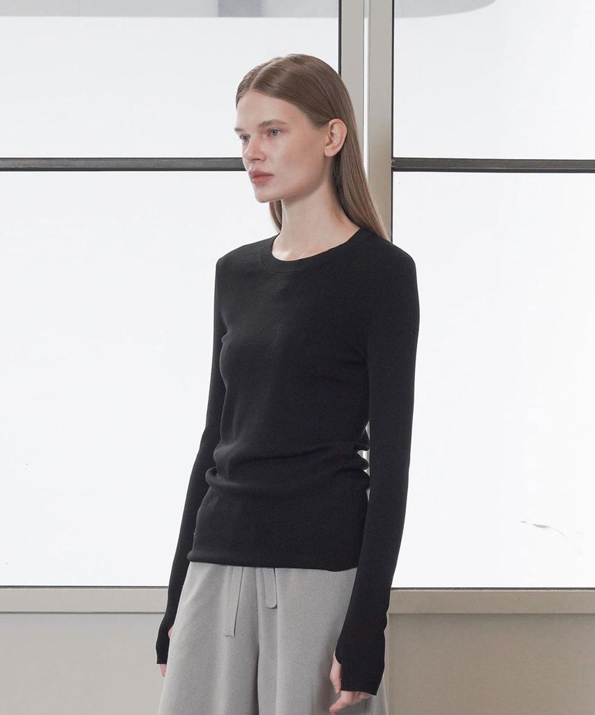 Ssikeoseun Long Sleeve Fine Knit Top_Black