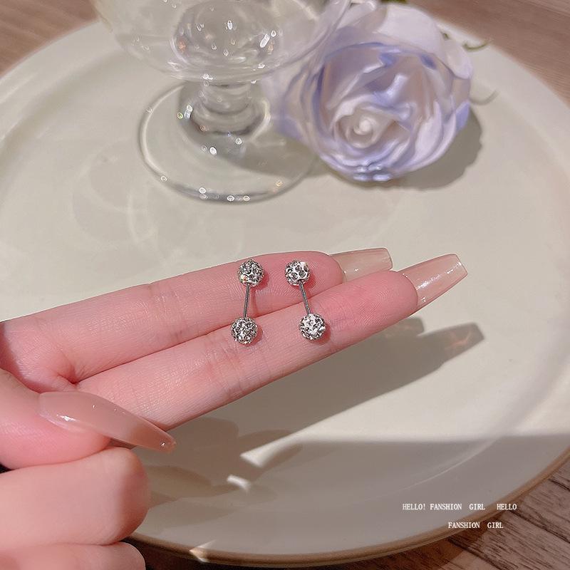 Super Sparkly Zircon High-End Versatile Earrings: Luxury, Influencer-Approved, Piercing-Friendly Studs