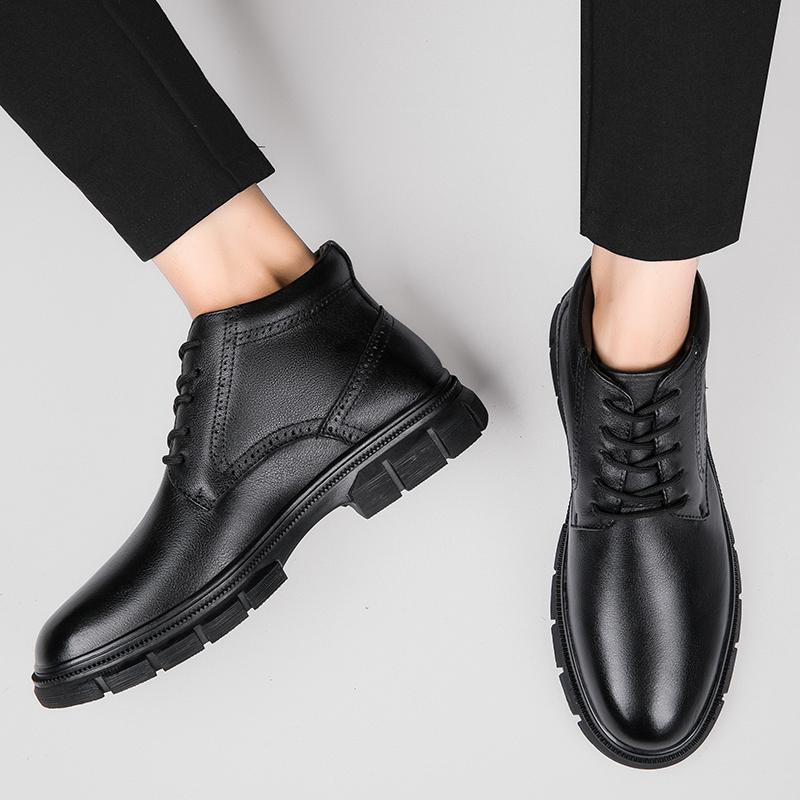 2024 Hot Sale Genuine Leather Men Ankle Boots Male Shoes Warm Plush Fur Winter Boots  New Stylish High Top for Men Outdoor Shoes