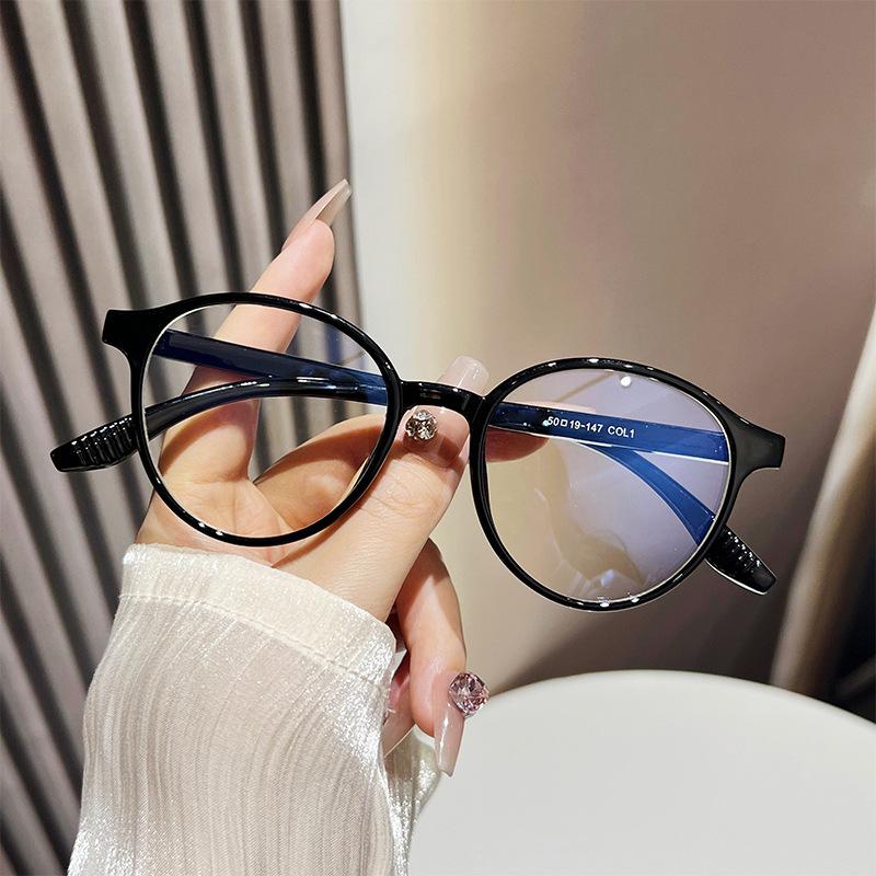 Anti Blue Light Reading Glasses Women Ultralight Retro Round Eyeglasses Elegant Korea Luxury Optical Computer Eyewear