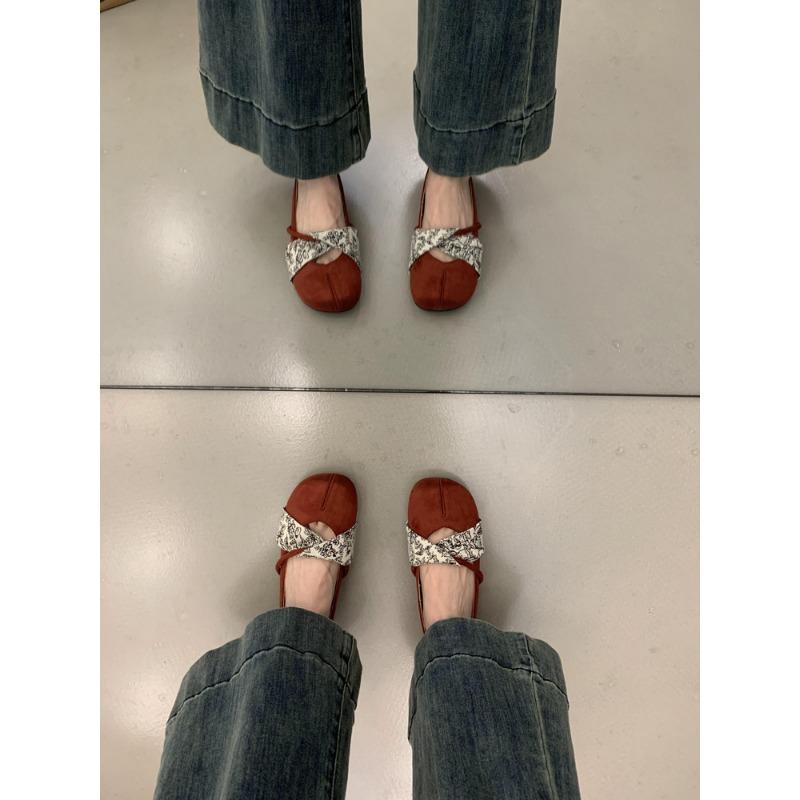

Retro round head with suede Mary Jane shoes, new versatile and not tired of commuting feet, flat single shoes for women 35 красный