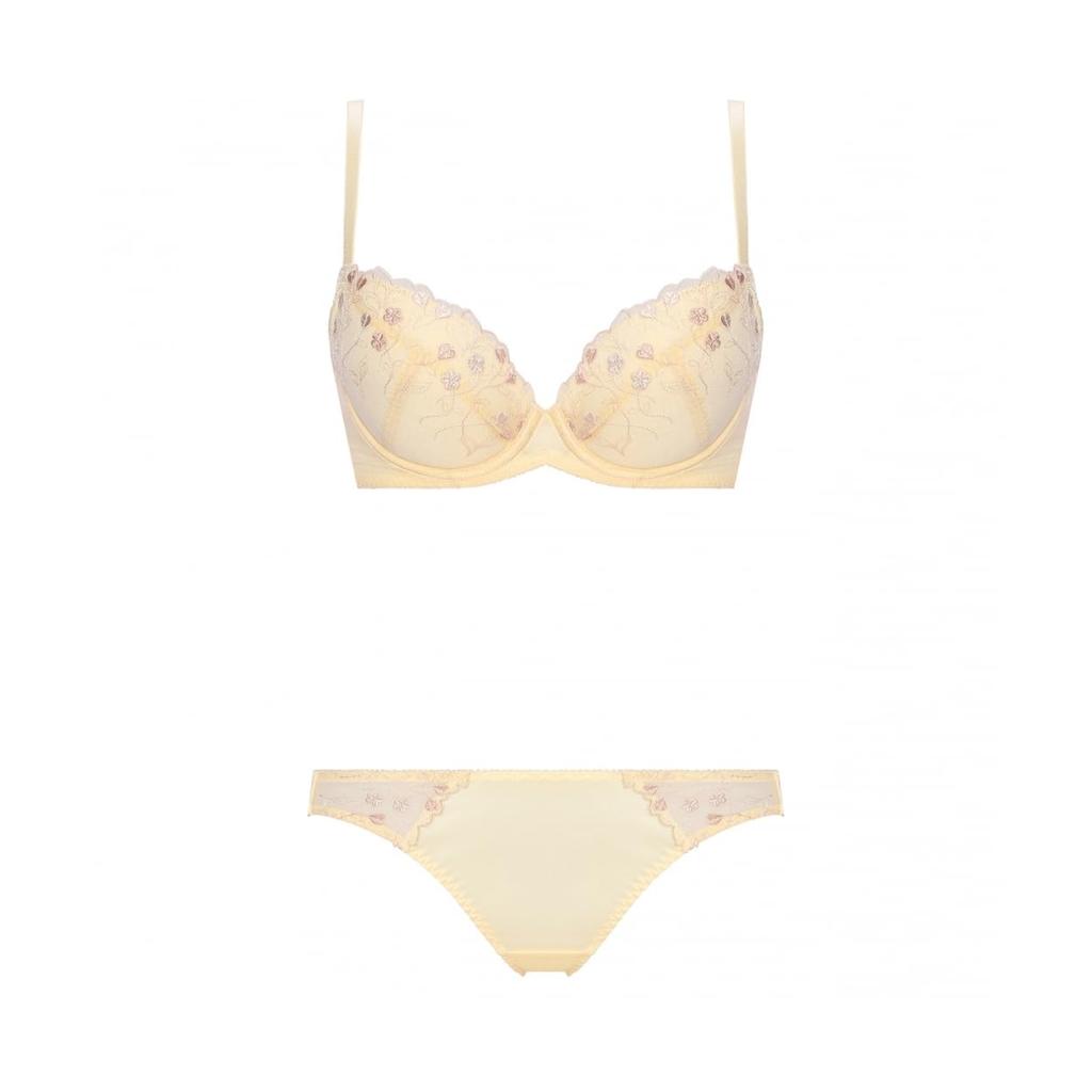 AMOSTYLE BY Triumph Entry Collection Cup Bra Panty Lively Florals M011 D70M Size 3/4 & Set, (Yellow),
