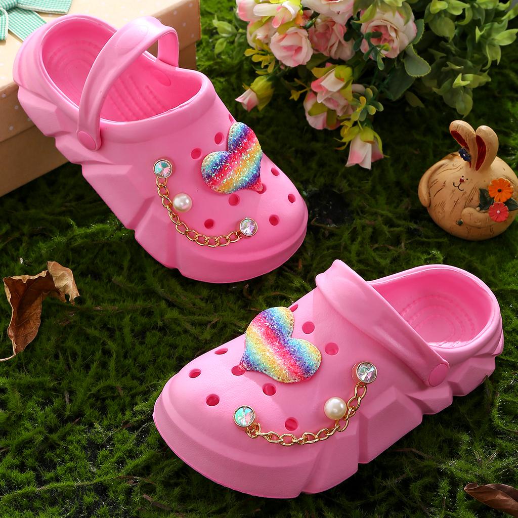 Casual girls clogs with heart decorations, lightweight and non-slip clogs, suitable for indoor and outdoor showers 3057