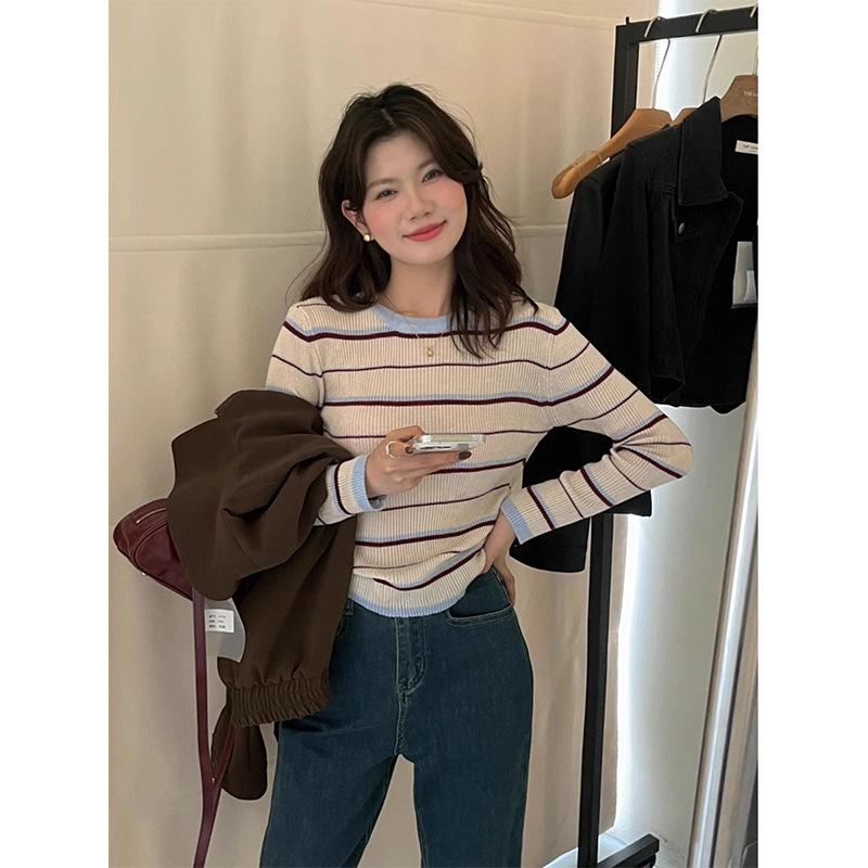 2025 Autumn/Winter Retro Striped Color Block Slimming Korean Knitted Sweater