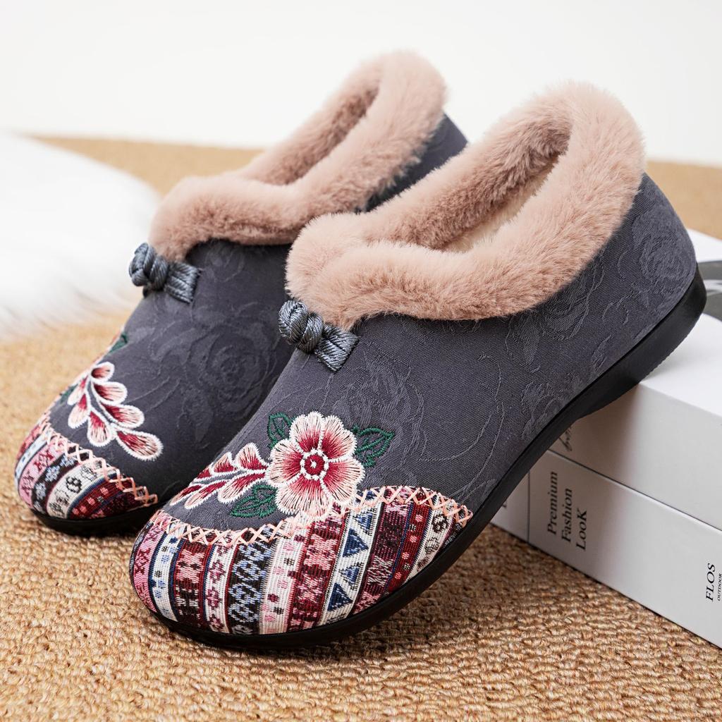 Women Ethnic Wind Snow Boots Wearing Plush Shoes Autumn Winter Fur Integrated Slippers Plush Women's Cotton Shoes