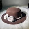 French Retro Pearl Flower Wool Flat Top Top Top Hat Autumn and Winter Small Fragrant Wind Big Brim Street Shot British Woolen Hat