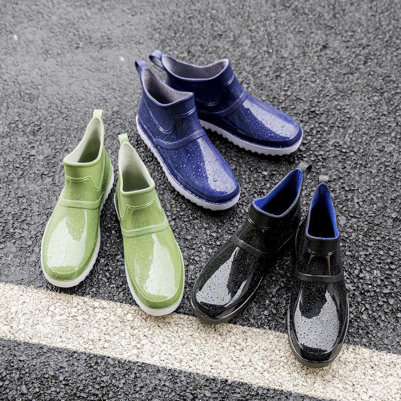 Rain Boots Men Ankle Platform Boots Fashion Non-Slip Waterproof Rubber Booties Male Slip-on Rain Shoes Car Wash Kitchen Galoshes