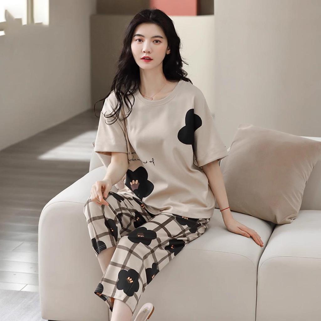 Women's Summer Korean Cartoon Pajama Set - Short-Sleeved Top with Seven-Point Pants