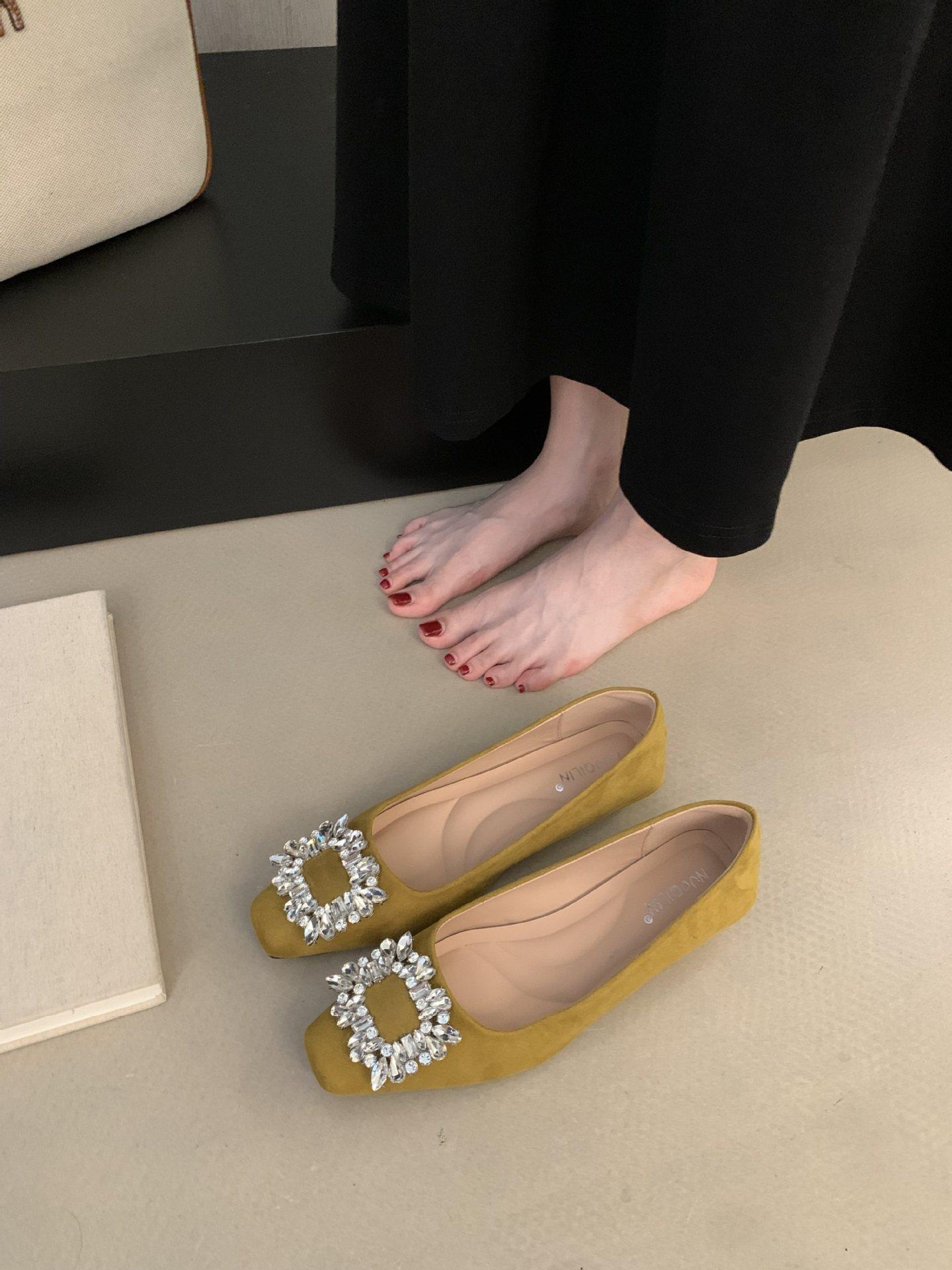 

Вечерний бриз нежная черная женская юбка ощущение французский нишевый одна педаль квадратная пряжка стразы средний каблук вечерние туфли 39 зелёный