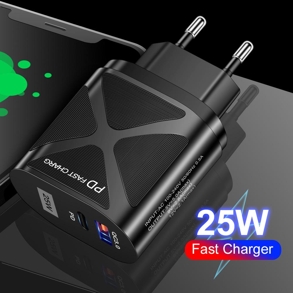 

LED Light-Up 25W+QC3.0 Dual-Port Fast Charger (US/EU/UK) 25W-White UK