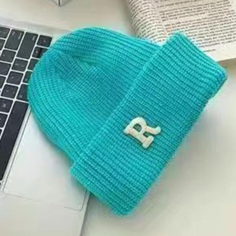Popular Letter Beanie Hat for Female Y2K Girl Winter Autumn Thick Crochet Hat Soft Breathable Women Casual Skull Cap