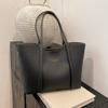 High-end Simple Tote Bag Women's New Autumn and Winter Fashion Shoulder Underarm Bag Large-capacity Commuter Bag