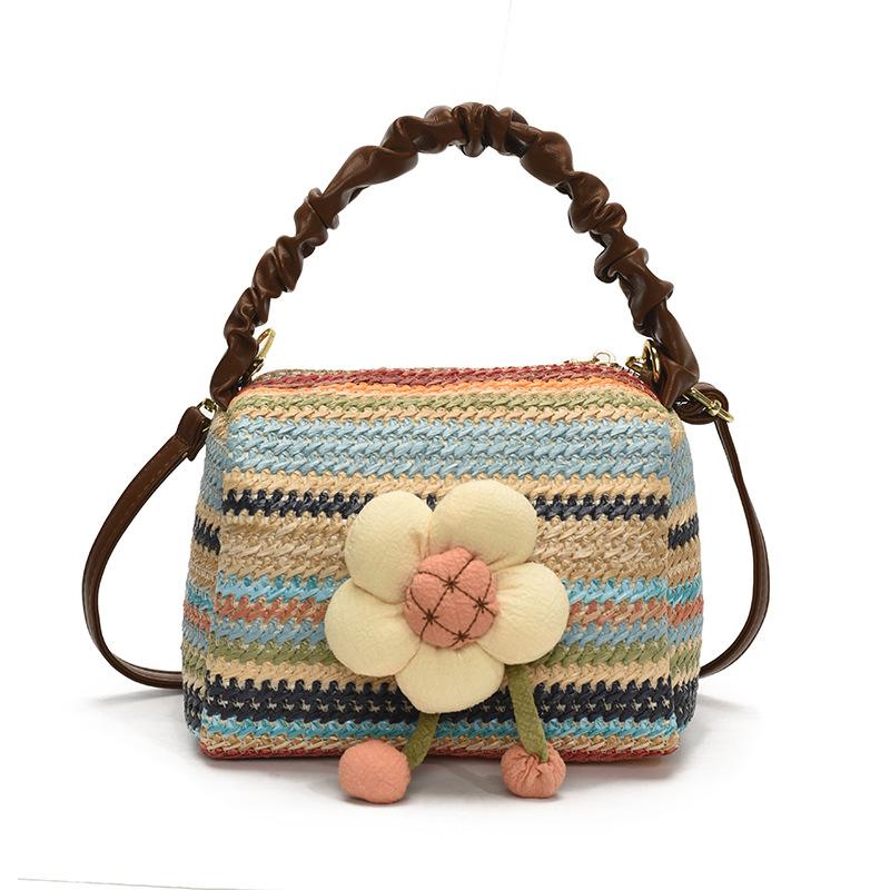 Summer Niche Design Woven Underarm Bag Women's Bag 2025 New Fashion Hand-woven Straw Versatile Shoulder Messenger Bag