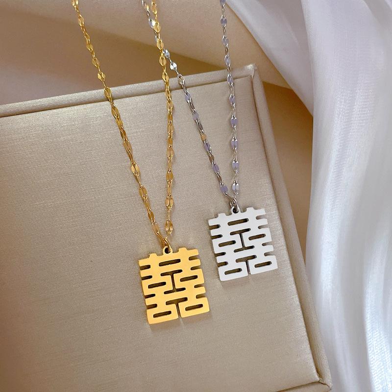 Wedding Happy Character Minimalist Wind Furnace Real Gold Necklace Female Collarbone Chain Accessories