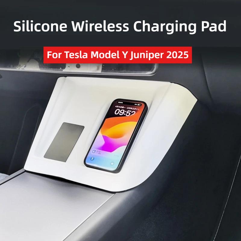 For Tesla Model Y Juniper 2025 Silicone Wireless Charging Pad Central Anti Fouling Dustproof Decoration Charging Mat Accessories