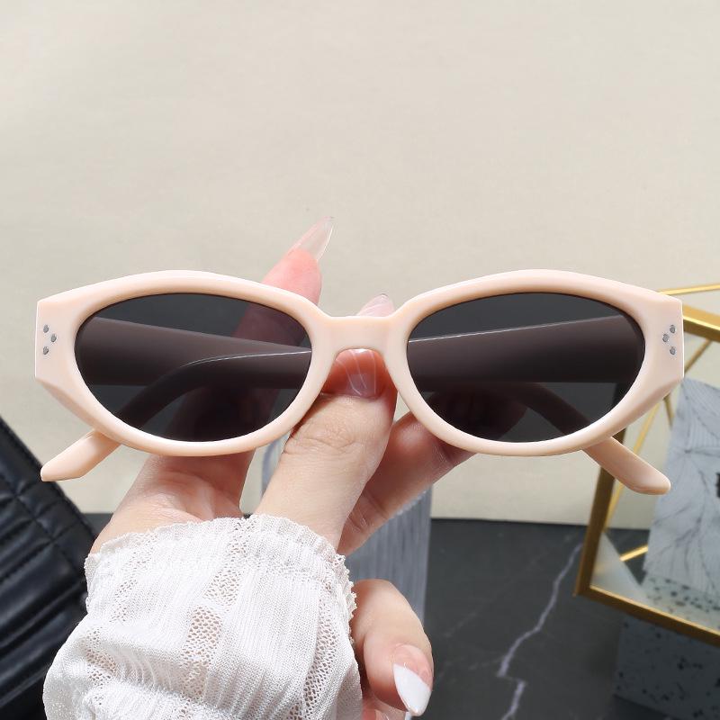 Rice Nail Cat Eye Sunglasses UV Protection Fashion for Women & Men