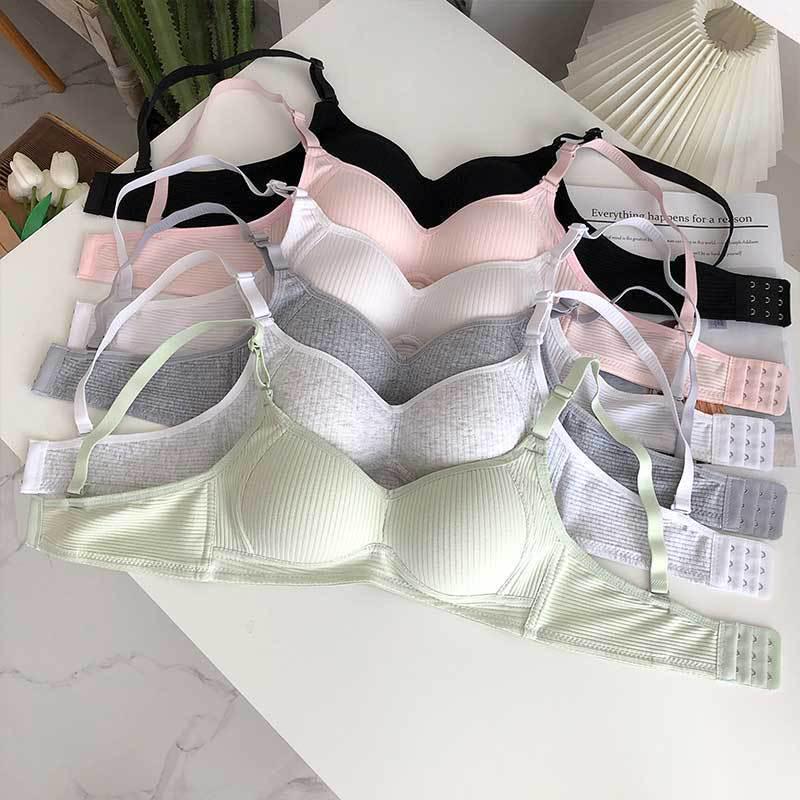 Seamless Push-up Bralette for Small Chests: Comfortable, Wire-free, Side Support