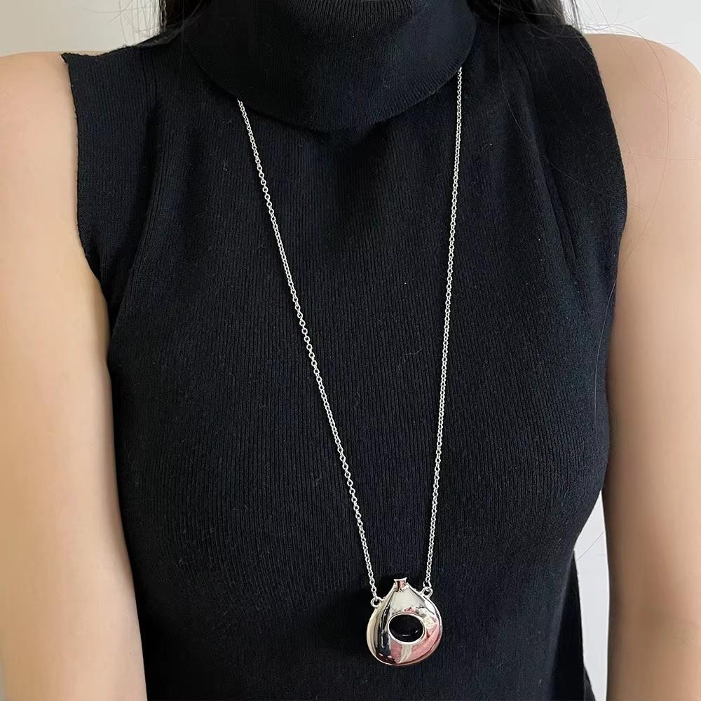 Leather Rope Long Sweater Chain Korean-Style Chain Necklaces Vintage Vase Pendant Necklace