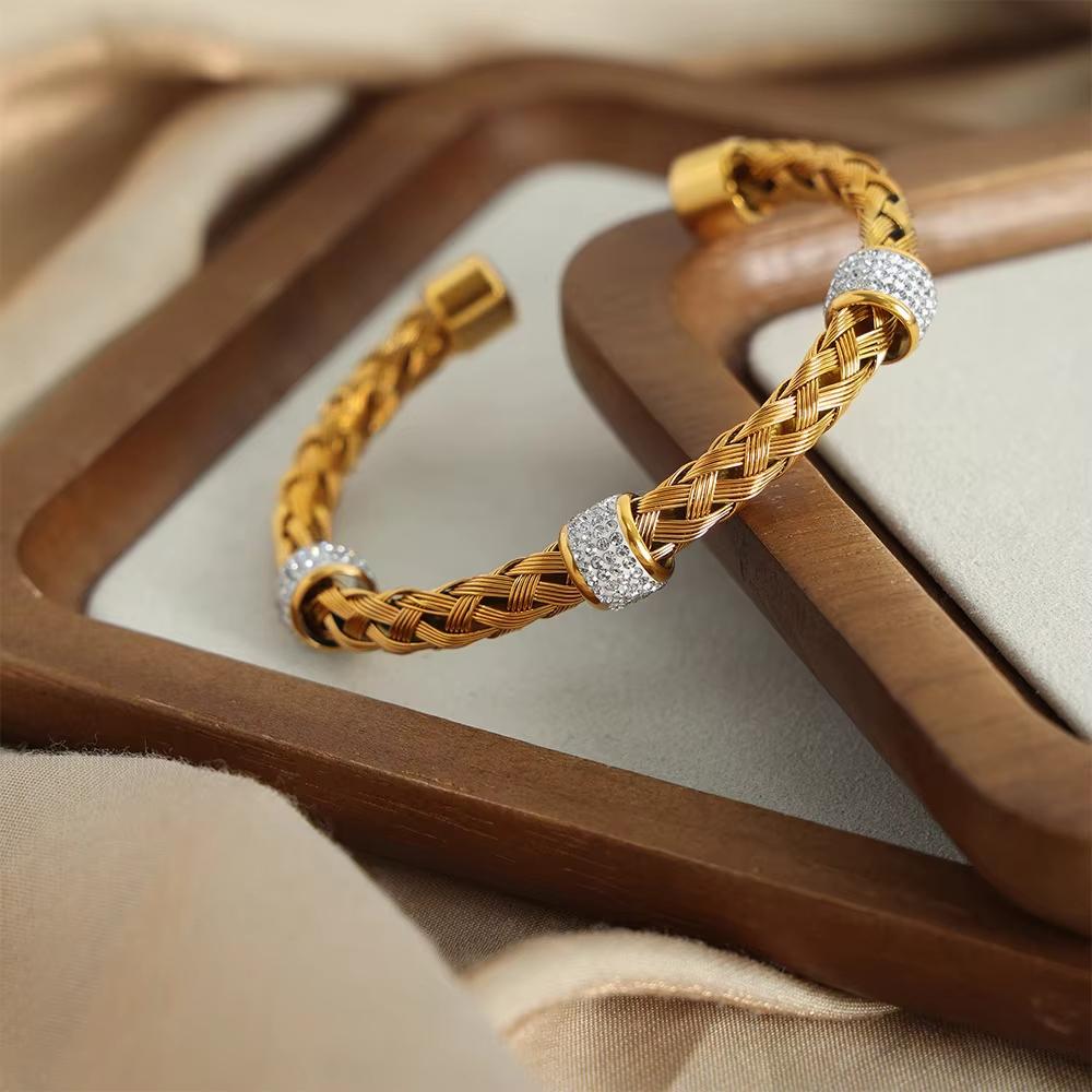 Fashion Women's Stainless Steel Bracelet 18K Gold Plated Hollow Woven Open Bangle Fashion Statement Jewelry
