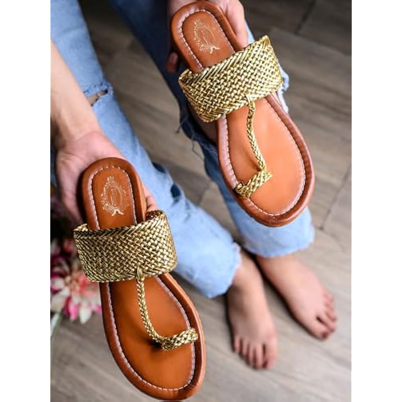 Shoetopia Girls Girls-Bunai-Kolhapuri Golden Flat Sandal - 6 Uk (Girls-Bunai-Kolhapuri-Golden) 6 UK золотой