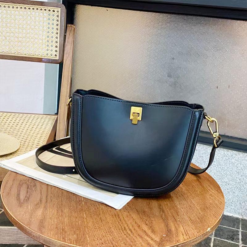 

2025 Сумка-полумесяц из натуральной кожи через плечо - Женская модная повседневная сумка на плечо 22*7*12